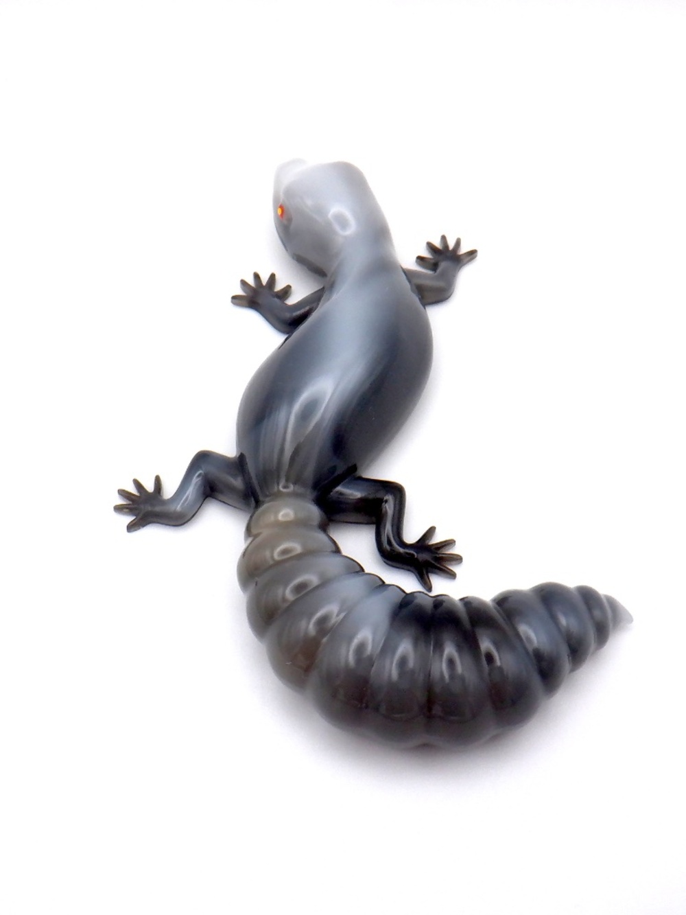 Handmade Resin Lizard - Picture 4 of 5